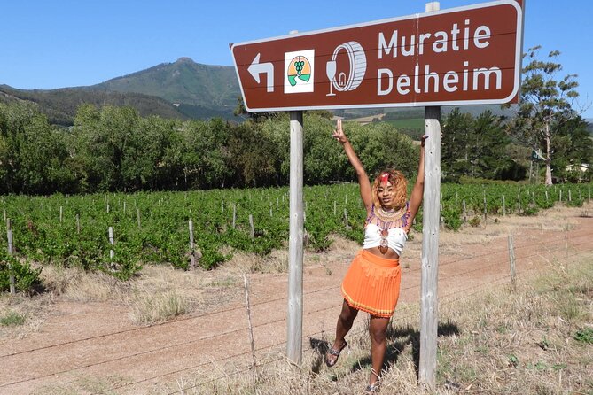 Stellenbosch & Franschhoek 20 Wine Tasting + Lunch Shared Tour - Delheim: six wines and the main meal