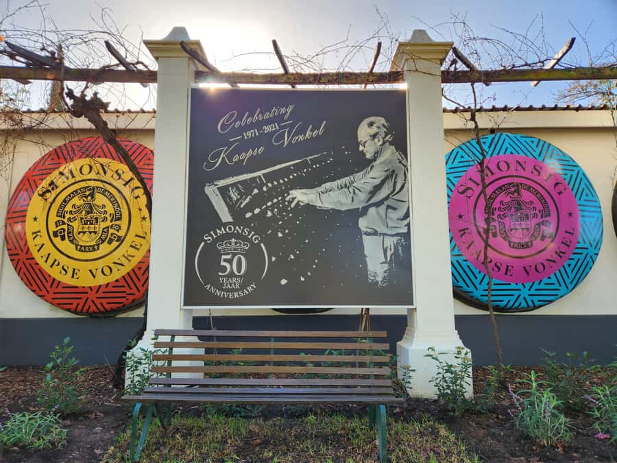 Stellenbosch: Hop-On Hop-Off Northern Route Wine Tour - Beyerskloof and the value of stopping for lunch