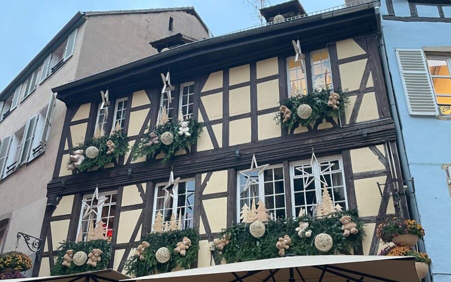 Strasbourg: Christmas Markets Walking Tour with Mulled Wine - Why Strasbourg works so well at Christmas