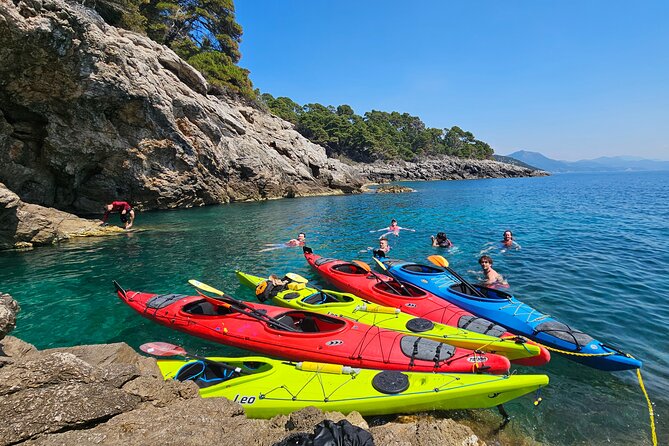 Sunset Sea Kayaking and Wine Dubrovnik - Wine at sunset outside the harbor