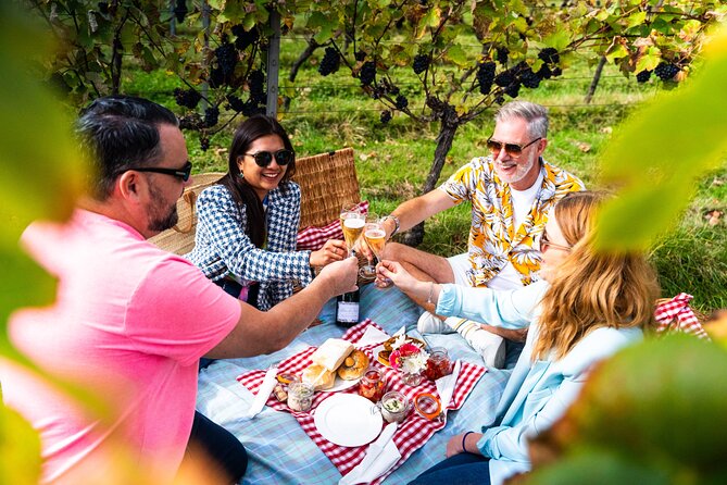 Sussex Vineyard & Winery Bus Tour on Iconic Vintage London Bus - What the route does, and does not, show you