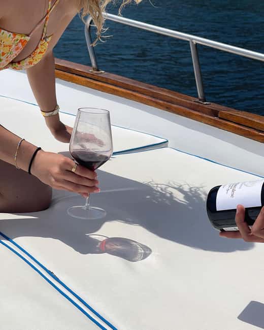 Taormina: Boat Tour with Sicilian Wine Tasting - Should You Book the Boat Tour?