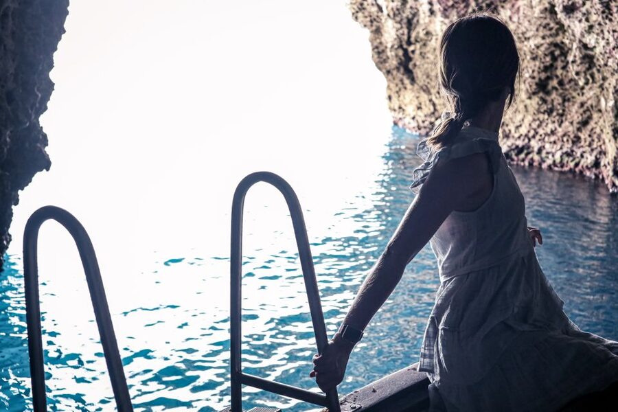 Taormina: Coastal Highlights Cruise with Wine & Food Tasting - Who should book this cruise?