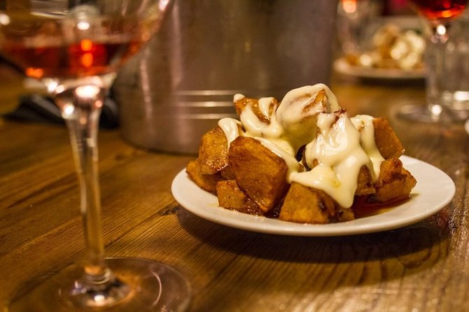 Tapas and Wine Walking Tour in Barcelona - Starting at Plaça de Catalunya at 6:30 pm