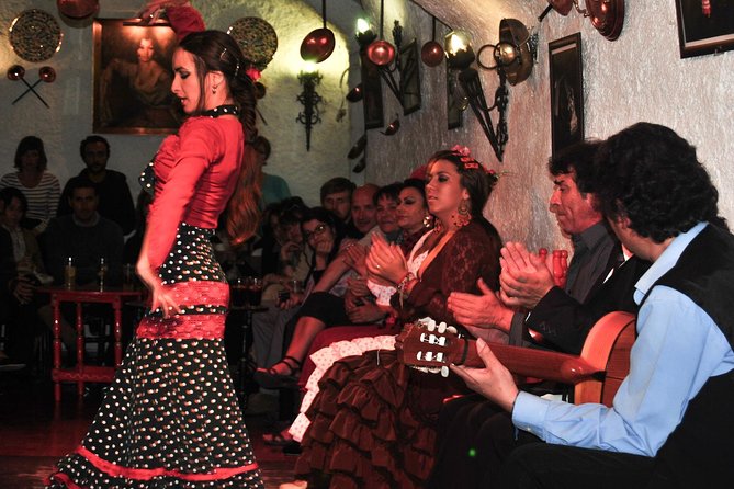 Tapas, Wine and Flamenco Private Tour in Barcelona - The Gothic Quarter brings the best part of the walk