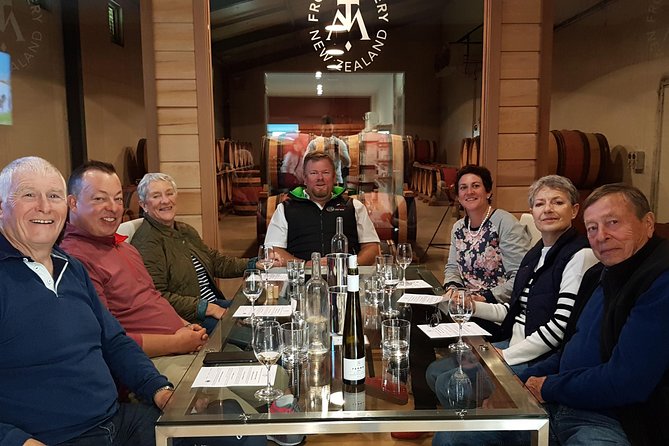 Taste the Valley Wine Tour in Marlborough with Wine Tasting - What the Guide Adds to the Drive