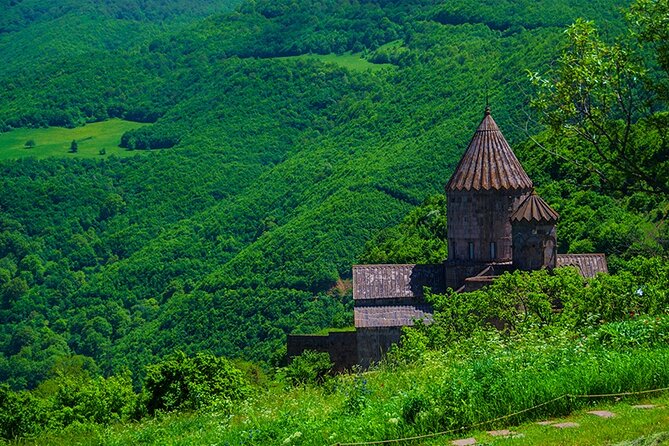 Tatev & Shaki Waterfall Guided Group Tour with Wine Tasting - Shaki Waterfall offers a quick nature break
