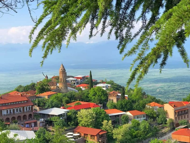 Tbilisi: Full-Day Kakheti & Sighnaghi Tour with Wine Tasting - Bodbe Monastery brings a quieter change of pace