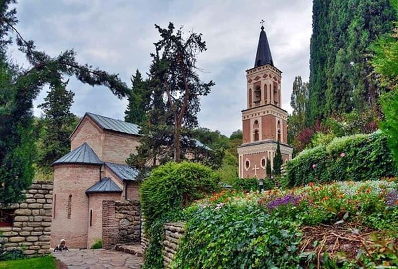 Tbilisi: Kakheti Region,Signaghi Tour with 9 Wine Tastings - Lunch timing and the real cost of the day