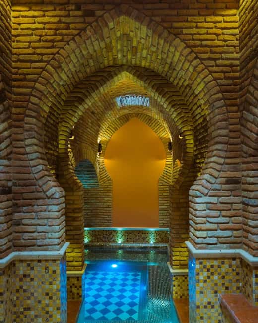 Tbilisi: Luxury Sulfur Bath Ritual with Pickup & Wine - The wine, tea, and lounge time