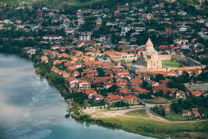 Tbilisi:Mtskheta,Jvari,Bazaar,wine tasting,Chronicles of Georgia - The Chronicles of Georgia: Georgia in stone