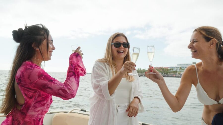 Tenerife: Shared Yacht Cruise with Champagne and Tapas - La Caleta and the main water stop