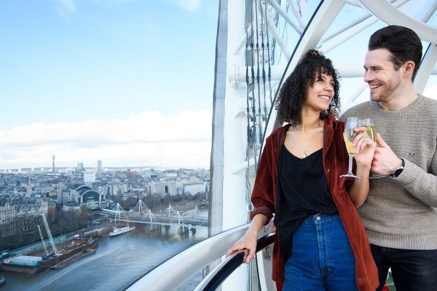 The London Eye Champagne Experience - The Eye Lounge gives you a proper pause