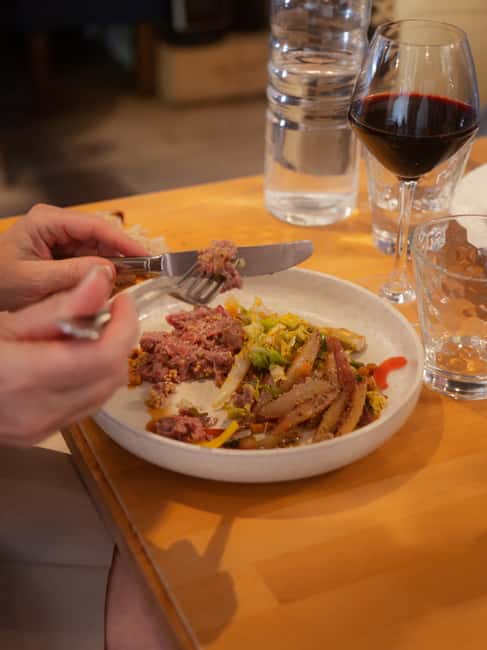 The Ultimate Bordeaux Food Tour: Full Meal & Fine Wines - Is $102 a fair price?