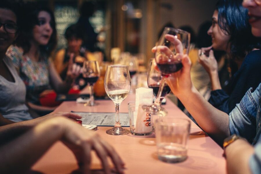 Thessaloniki: Small-Group Wine Tasting Tour with Appetizers - What you actually eat with the wine