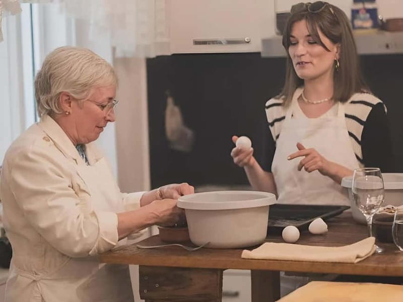 Tirana: Traditional Cooking Class with Wine & Raki Tasting - Who should book this cooking class?