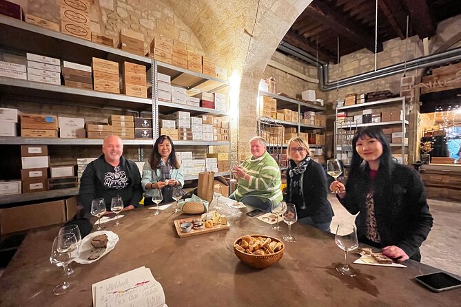 Traditional Gourmet Food & Wine Tour in Bordeaux - Saint-André Cathedral and the former archbishop’s palace
