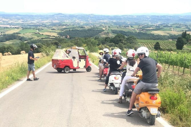 Tuscany Vespa Tour from Florence with Wine Tasting - Getting started at 9:00 a.m. in Florence