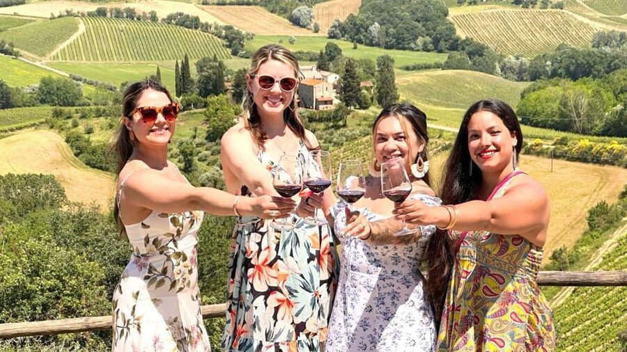 Tuscany Wine Tour : 2 Wineries & San Gimignano from Florence - Five good reasons to consider this Tuscany day trip