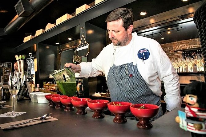 Undiscovered Charleston: Half Day Food, Wine & History Tour with Cooking Class - Why this Charleston tour works so well