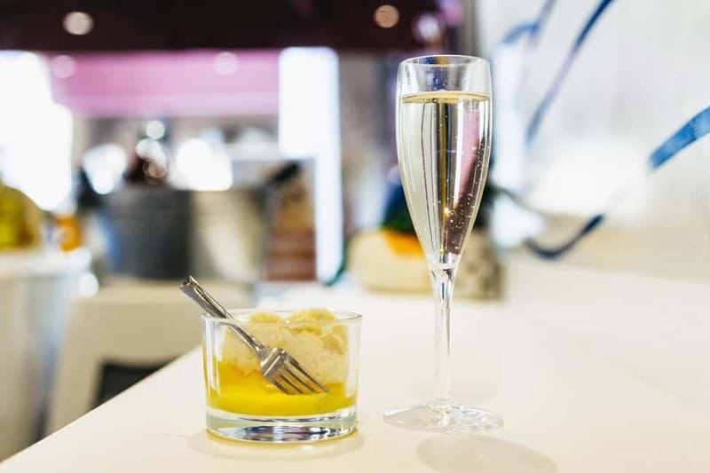 Venice: Eat Like a Local Food Tour with Wine & Spritz - The final savory stop and the dessert finish