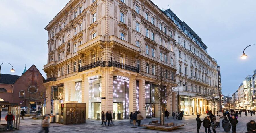 Vienna: Swarovski House Tour with Champagne & Gift - Key Points Before You Book