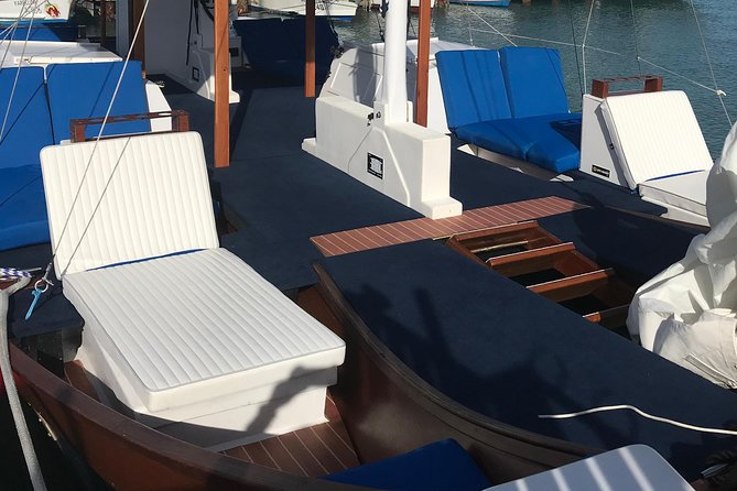 VIP Morning Delight Champagne Sailing and Snorkeling with Lunch - Lunch, grilled cheese, and an open bar