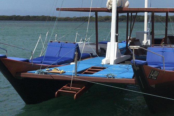 VIP Morning Delight Champagne Sailing and Snorkeling with Lunch - Who will enjoy this Aruba cruise most
