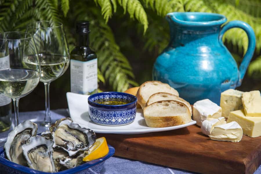 Waiheke Island Gourmet Food and Wine Tour with Lunch - Starting at Matiatia Wharf at 9:45