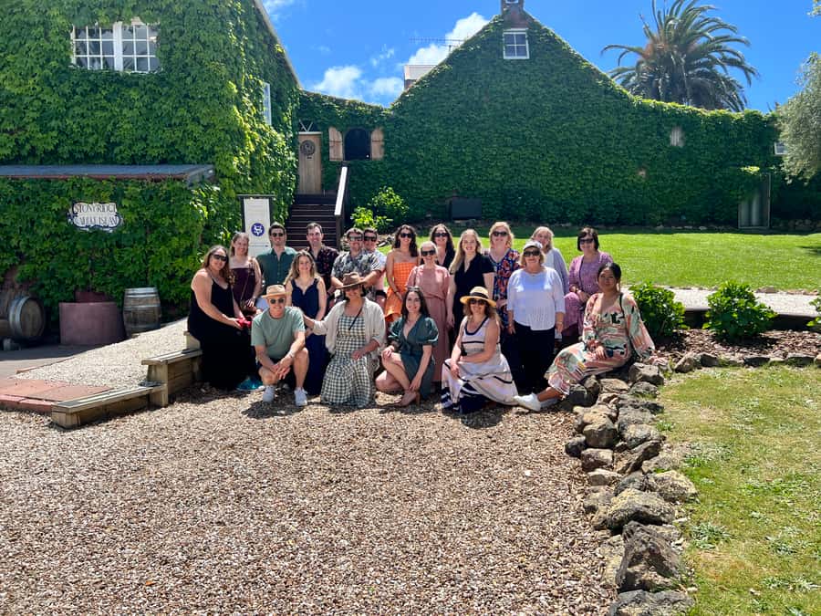 Waiheke Island: Wine Tour & Lunch at Award Winning Venue - The guides make or break the afternoon