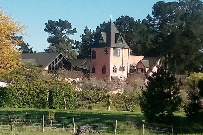 Waipara Wine Experience for 2 or more, inc tastings and lunch - Why Waipara makes a good Christchurch day trip
