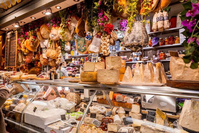 Walking Food Tour of Florence with Tastings and Wine - Morning or evening, choose with care