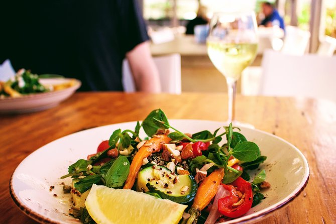 Wildlife, Waterfalls and Wine Day Tour from Sydney - Is $268.97 a fair price?