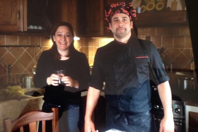 Wine and olive oil tastings with the locals - Meeting Debora at 9:30 in the morning