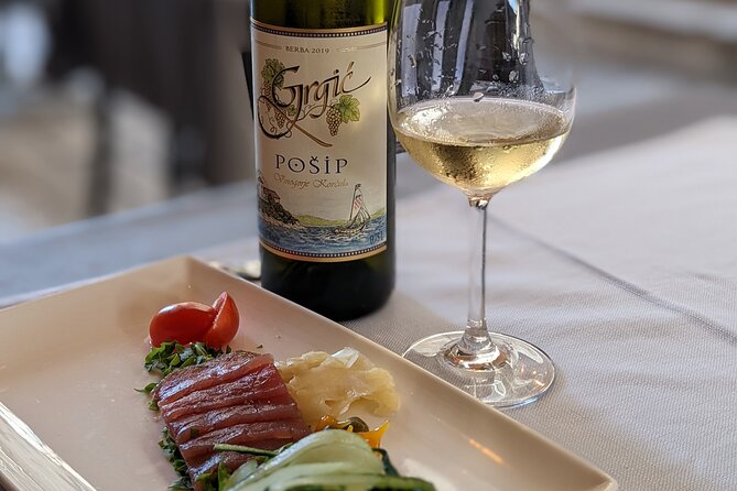 Wine, food and olive oil by PhD student - Why this Dubrovnik food tour is different