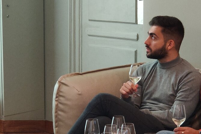 Wine Masterclass & Cheese Tasting Workshop in Bordeaux - Friendly guides who keep the subject simple