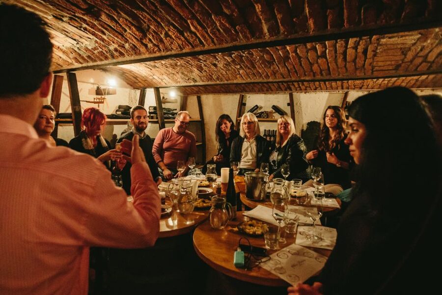 Wine Tasting Bled with a sommelier - Games, questions, and the final wine quiz