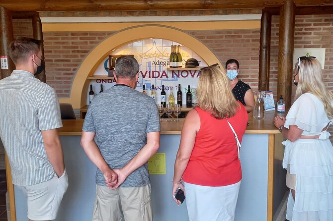Wine Tasting, Chicken Piri Piri & Sights (Albufeira/Vilamoura) - The guide can make or break the afternoon