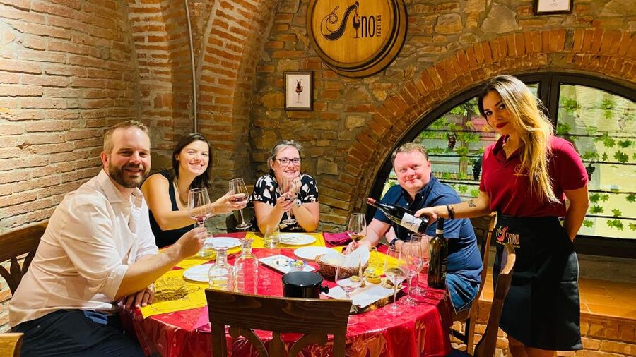 Wine Tasting Experience with Three Types of Tuscan Wine - Chianti Classico Riserva Finishes the Class