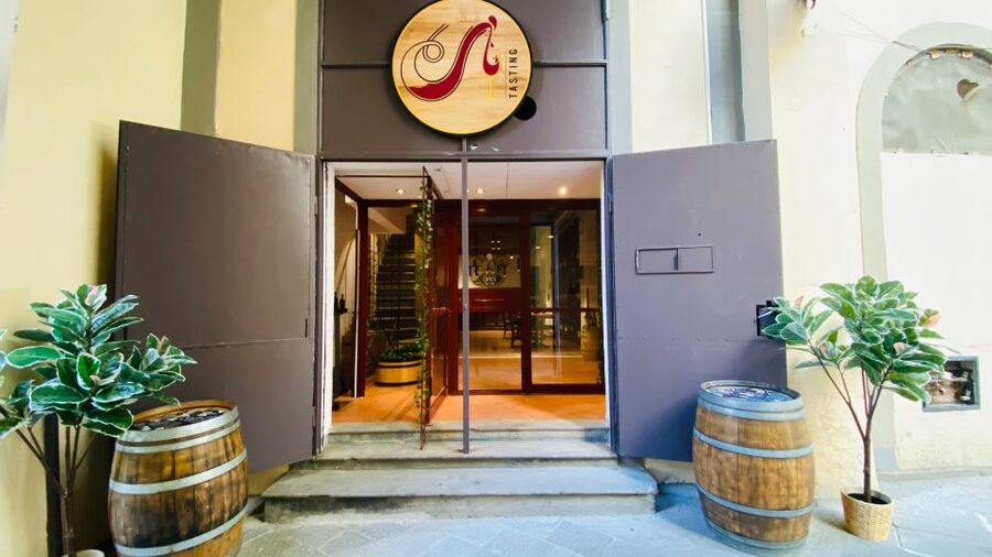 Wine Tasting Experience with Three Types of Tuscan Wine - Who Should Book This Florence Wine Class?