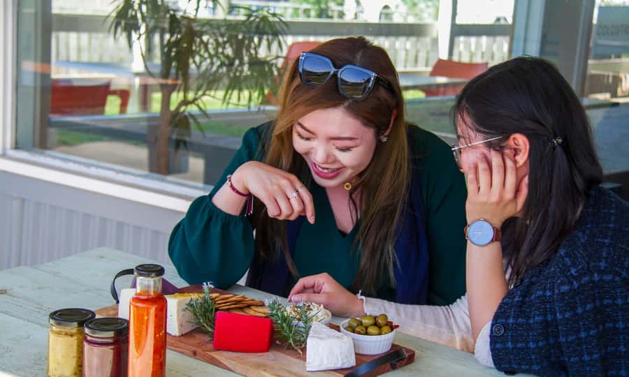 Yarra Valley Full Day Grazing Tour: Gin, Wine, Pizza, Cheese - Stag Lane Distillery combines gin and a proper bite