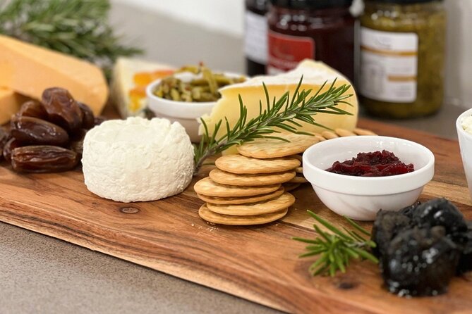 Yarra Valley Grazing Tour Wine, Cheese, Gin, Pizza from Melbourne - Key points before you book