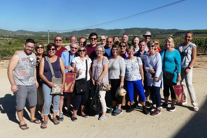 Your Cava, Your Story – Wine workshop experience at Artcava - Leaving Barcelona for the Penedès