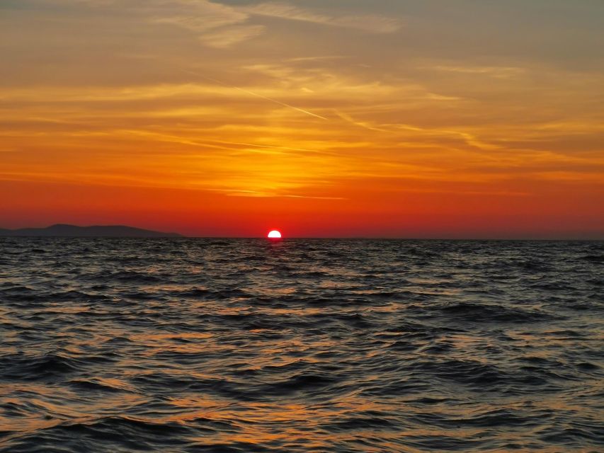 Zadar: Sunset and Night Cruise with Unlimited Sparkling Wine - Key points to know before booking