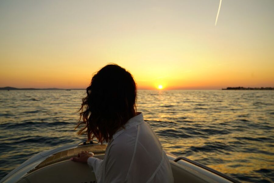 Zadar: Sunset and Night Cruise with Unlimited Sparkling Wine - Night lights at Zadar Bridge and Uvala Jazine