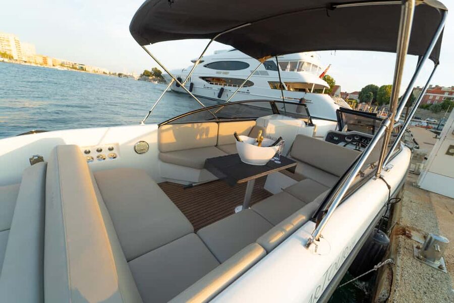 Zadar: Sunset and Night Cruise with Unlimited Sparkling Wine - How much value do you get for $41?